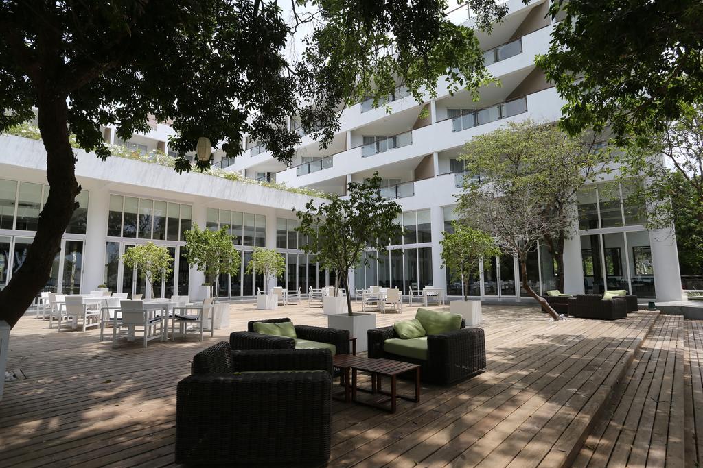 Anilana Nilaveli Hotel Exterior photo