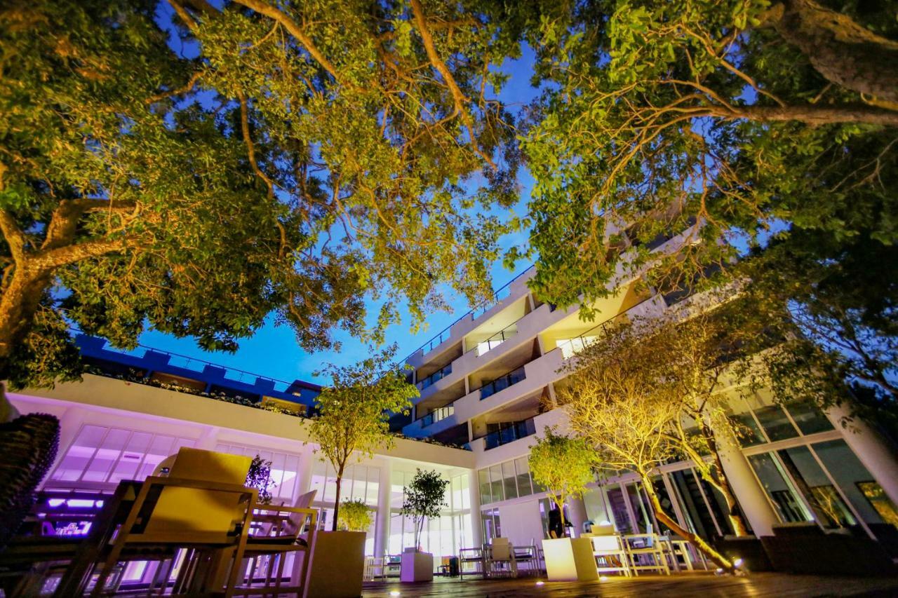 Anilana Nilaveli Hotel Exterior photo